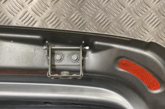Malle/Hayon arriere FORD MONDEO 3