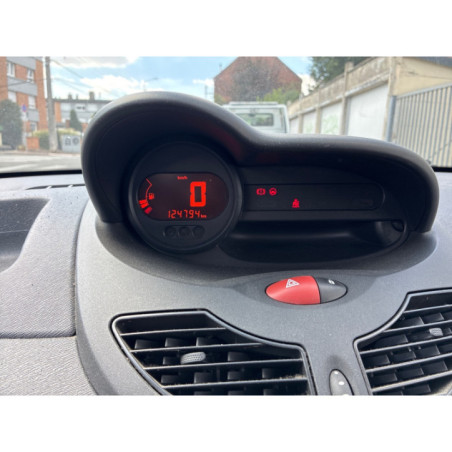 RENAULT TWINGO 2 PHASE 1 1.2i - 16V Photo n°1