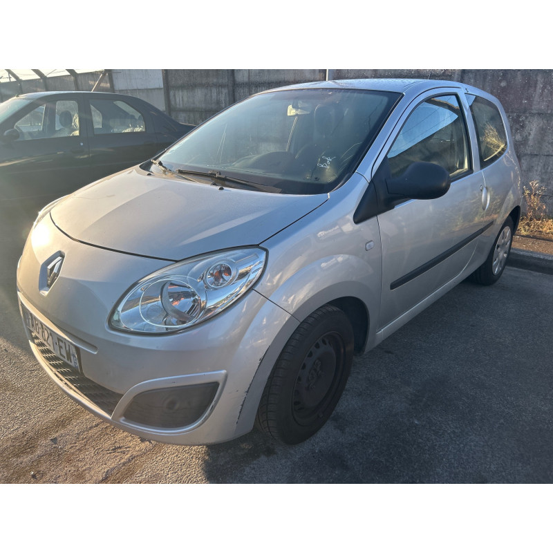 RENAULT TWINGO 2 PHASE 1 1.2i - 16V Photo n°15