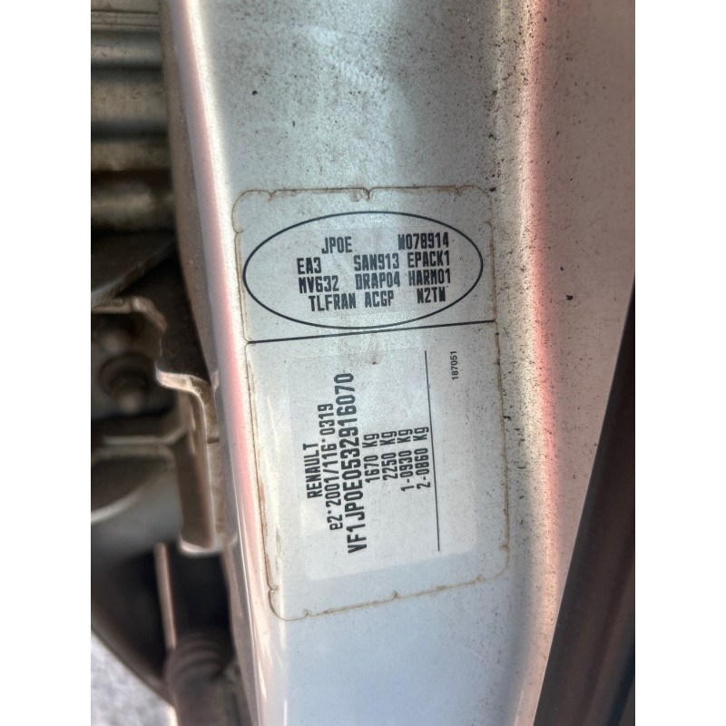 RENAULT MODUS PHASE 1 1.5 DCI - 8V TURBO Photo n°15