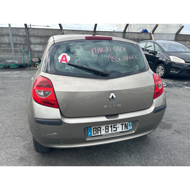 RENAULT CLIO 3 PHASE 1 1.5 DCI - 8V TURBO Photo n°7