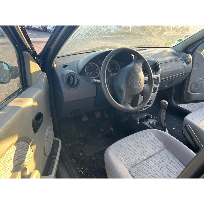 DACIA LOGAN 1 PHASE 1 1.4i - 8V Photo n°20
