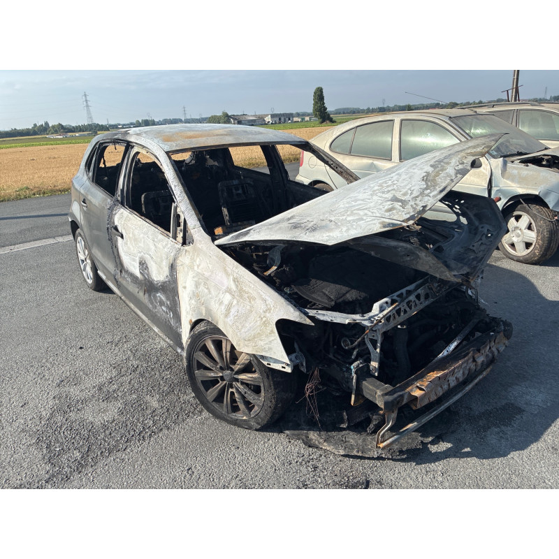Trappe d'essence VOLKSWAGEN POLO 5 Photo n°8
