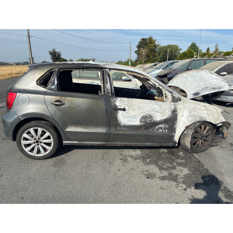 Trappe d'essence VOLKSWAGEN POLO 5 Photo n°13