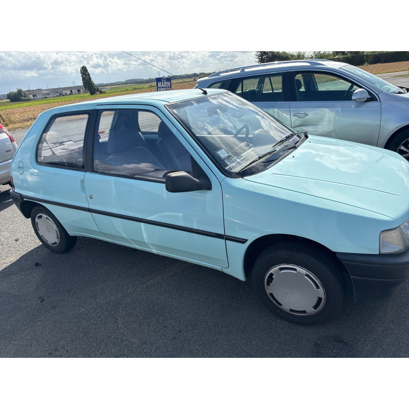 PEUGEOT 106 PHASE 1 1.1i - 8V Photo n°6