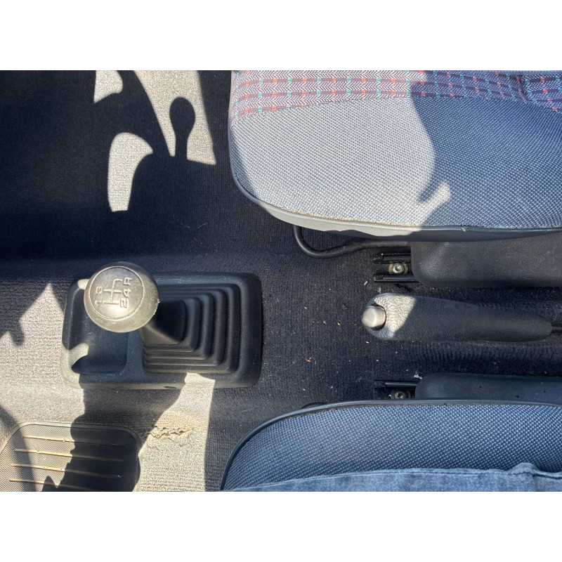 PEUGEOT 106 PHASE 1 1.1i - 8V Photo n°12