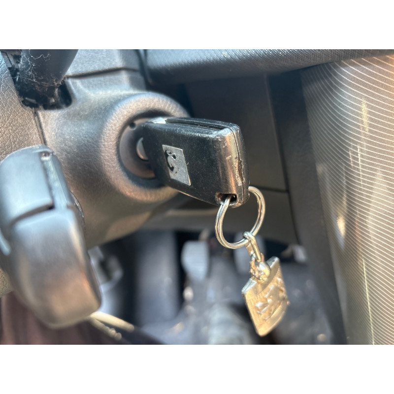PEUGEOT 207 PHASE 2 1.4 HDI - 8V TURBO Photo n°2