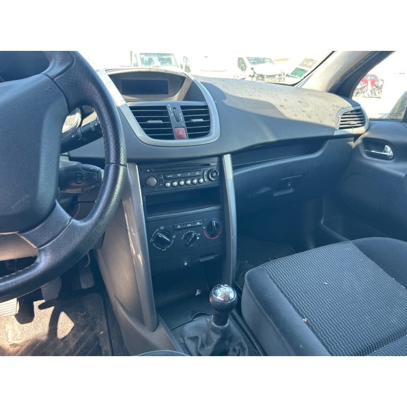 PEUGEOT 207 PHASE 2 1.4 HDI - 8V TURBO Photo n°14