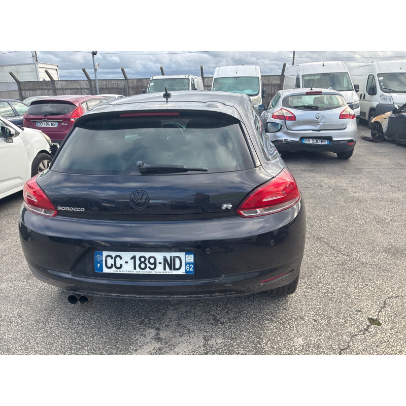 VOLKSWAGEN SCIROCCO 3 PHASE 1 COUPE 2.0 TDI - 16V TURBO Photo n°16