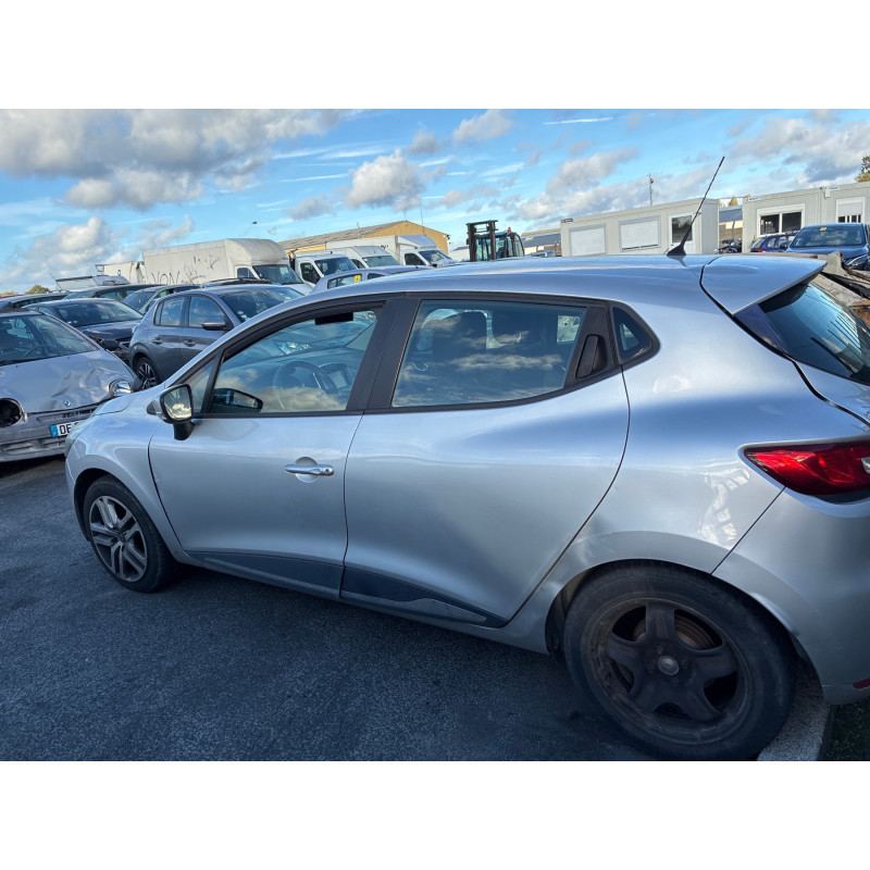 RENAULT CLIO 4 PHASE 2 0.9i - 12V TURBO TCE 90 Photo n°4