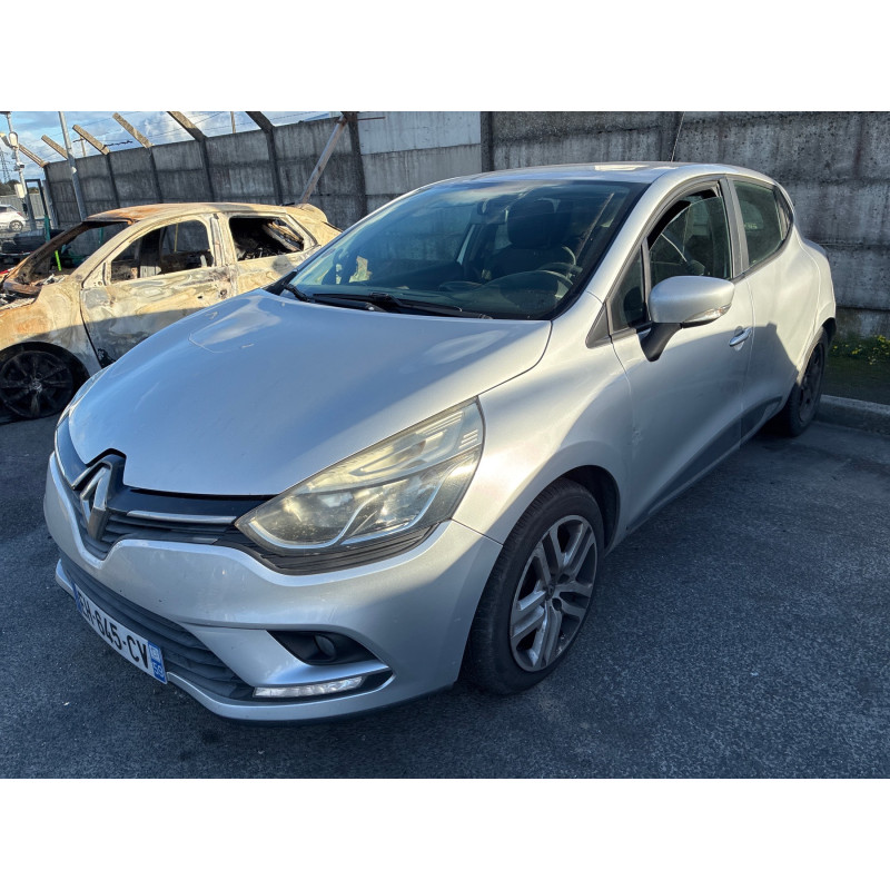 RENAULT CLIO 4 PHASE 2 0.9i - 12V TURBO TCE 90 Photo n°6