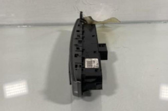 Bouton de warning PEUGEOT 308 1