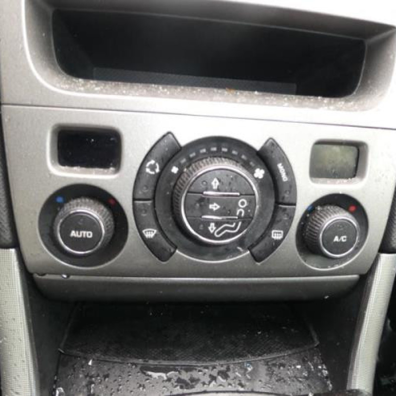 Bouton de warning PEUGEOT 308 1 Photo n°10