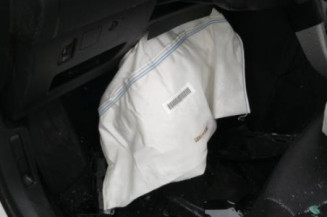 Bouton de warning PEUGEOT 308 1