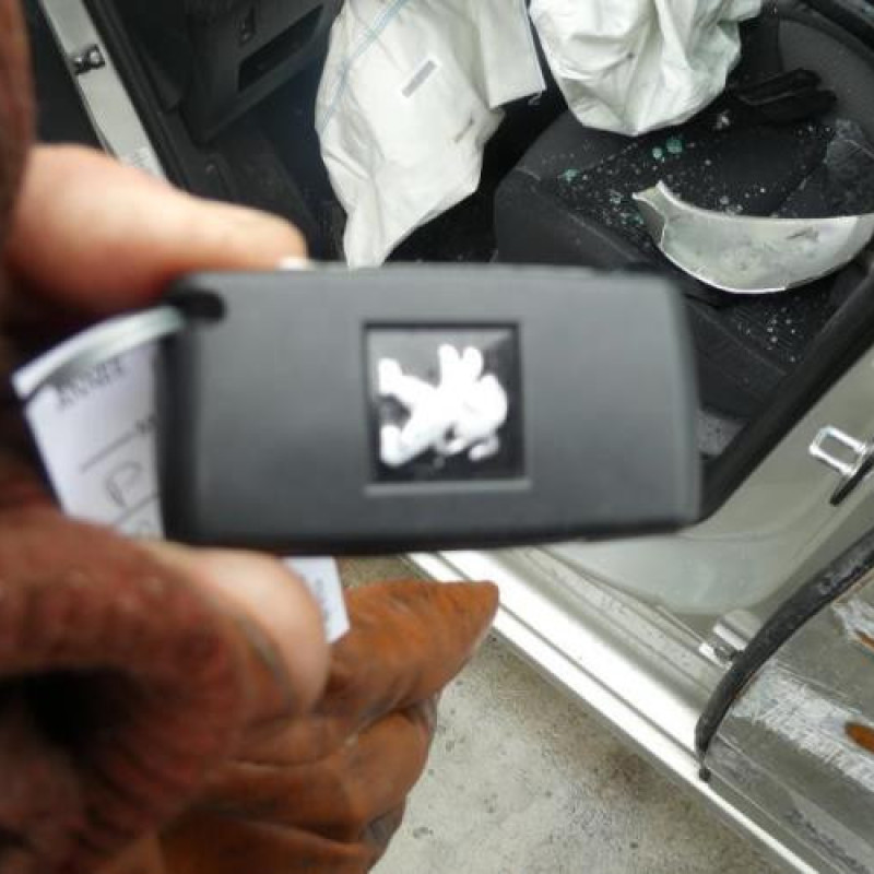 Bouton de warning PEUGEOT 308 1 Photo n°17