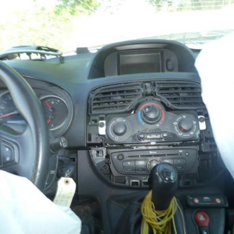 Interrupteur de leve vitre avant gauche RENAULT KANGOO 2 Photo n°11