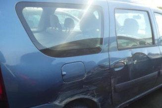 Porte de coffre droit DACIA LOGAN 1