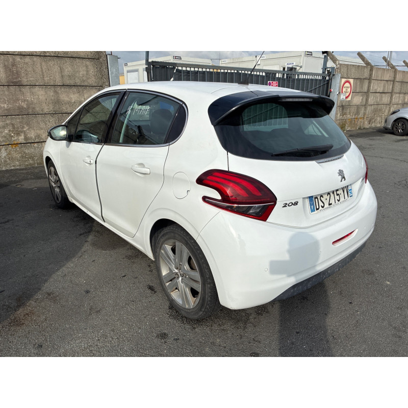 PEUGEOT 208 1 PHASE 2 1.6 BLUE HDI - 8V TURBO Photo n°6