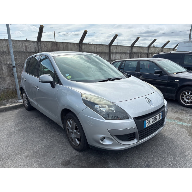 RENAULT SCENIC 3 PHASE 1 1.5 DCI - 8V TURBO Photo n°8