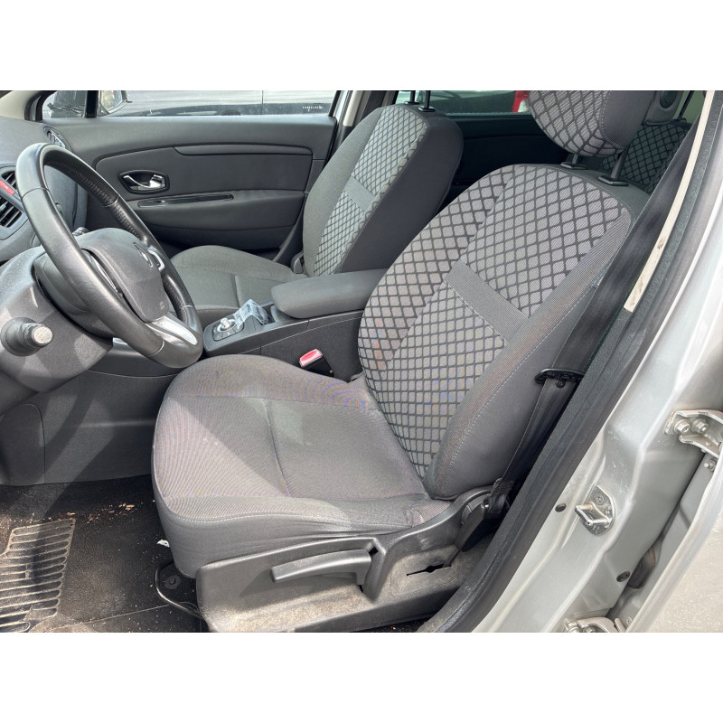 RENAULT SCENIC 3 PHASE 1 1.5 DCI - 8V TURBO Photo n°10