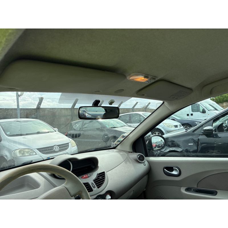 RENAULT TWINGO 2 PHASE 1 1.5 DCI - 8V TURBO Photo n°18