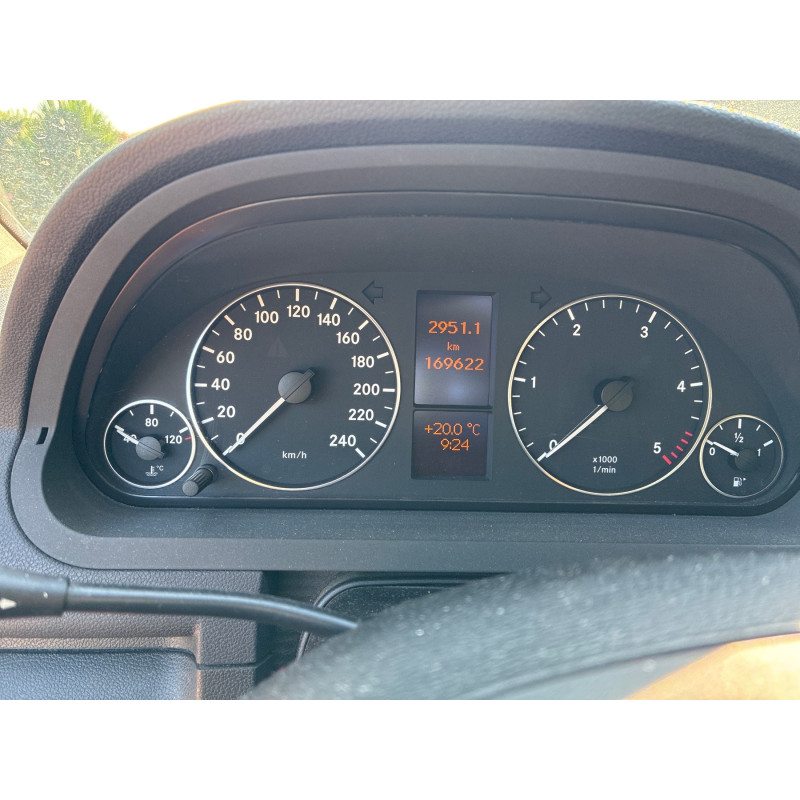 MERCEDES CLASSE A 169 PHASE 1 180 2.0 CDI - 16V TURBO Photo n°6