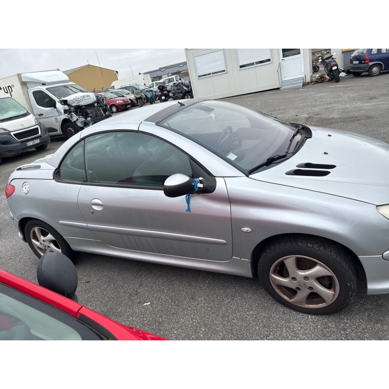 PEUGEOT 206 PHASE 2 CABRIOLET 1.6i - 16V Photo n°3