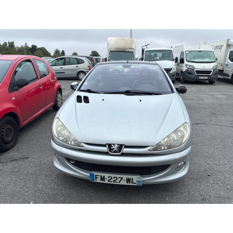 PEUGEOT 206 PHASE 2 CABRIOLET 1.6i - 16V Photo n°7