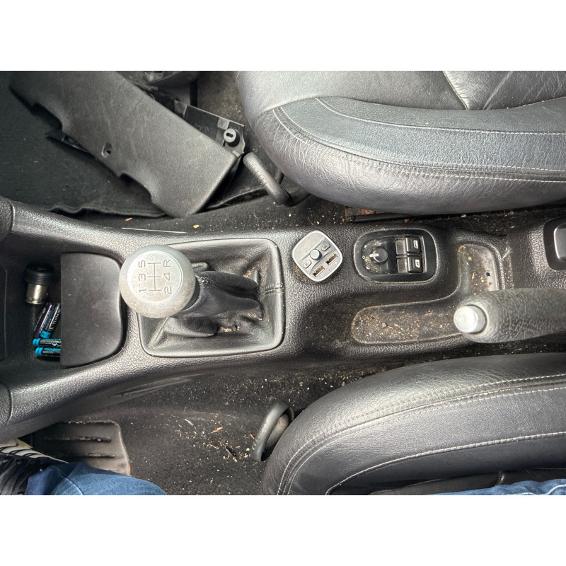 PEUGEOT 206 PHASE 2 CABRIOLET 1.6i - 16V Photo n°19