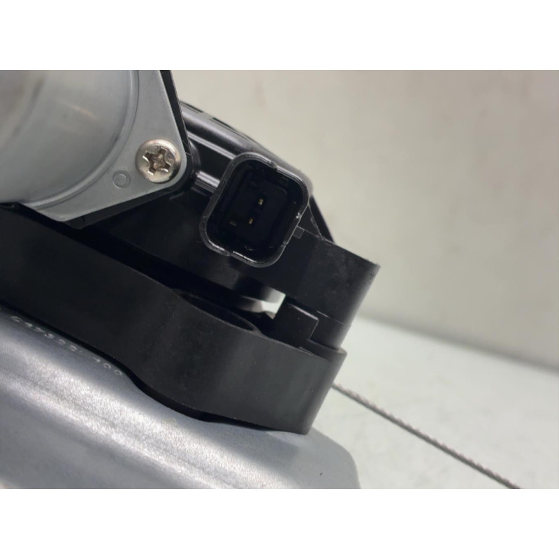 Leve vitre electrique arriere gauche RENAULT KADJAR Photo n°4