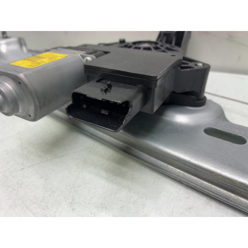 Leve vitre electrique avant gauche RENAULT KADJAR Photo n°6