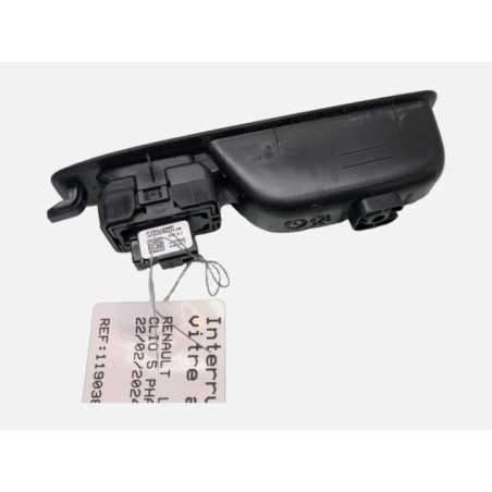 Interrupteur de leve vitre arriere droit RENAULT CLIO 5