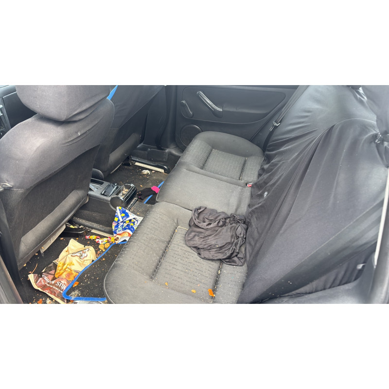 Pare boue avant droit VOLKSWAGEN GOLF 4 Photo n°16