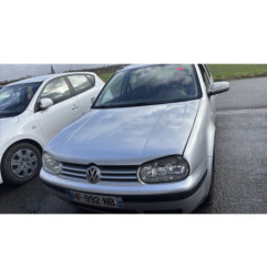 Pare boue avant gauche VOLKSWAGEN GOLF 4