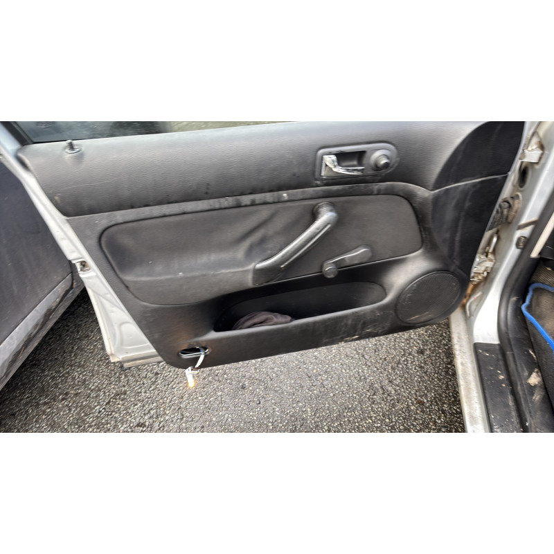 Pare boue avant gauche VOLKSWAGEN GOLF 4 Photo n°14