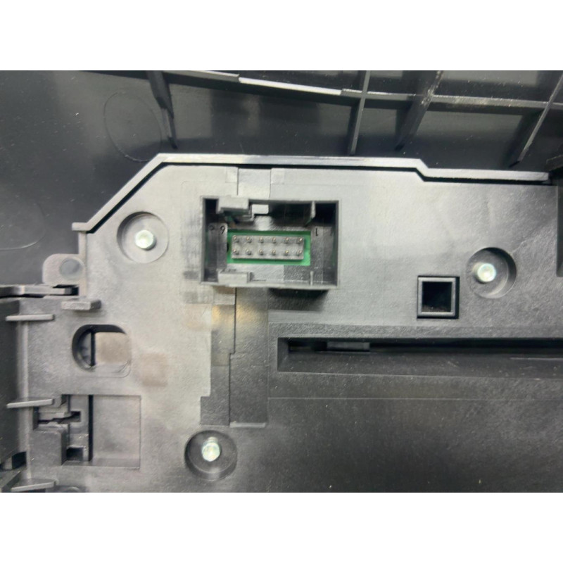 Bouton de warning PEUGEOT 308 2 Photo n°3