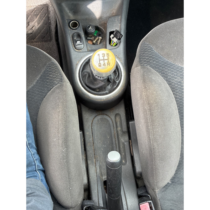 Interrupteur de leve vitre avant gauche CITROEN C2 Photo n°20