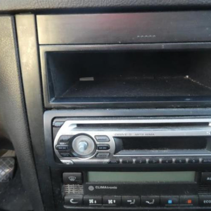 Interrupteur de leve vitre avant droit VOLKSWAGEN GOLF 4 Photo n°11