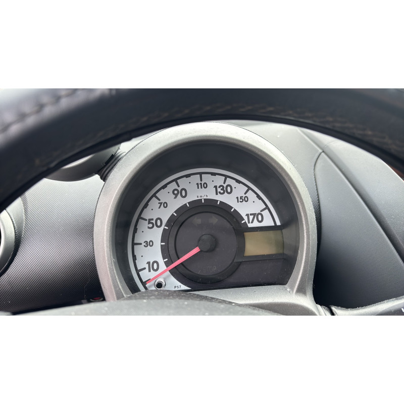 Bras essuie glace arriere PEUGEOT 107 Photo n°17