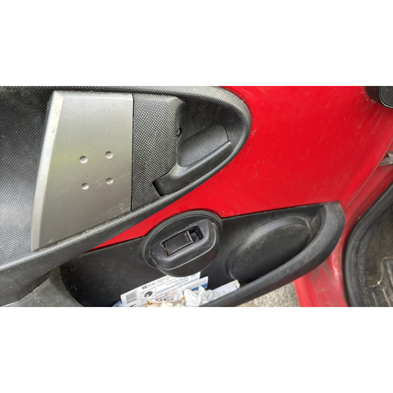 Ceinture arriere gauche CITROEN C1 1 Photo n°15