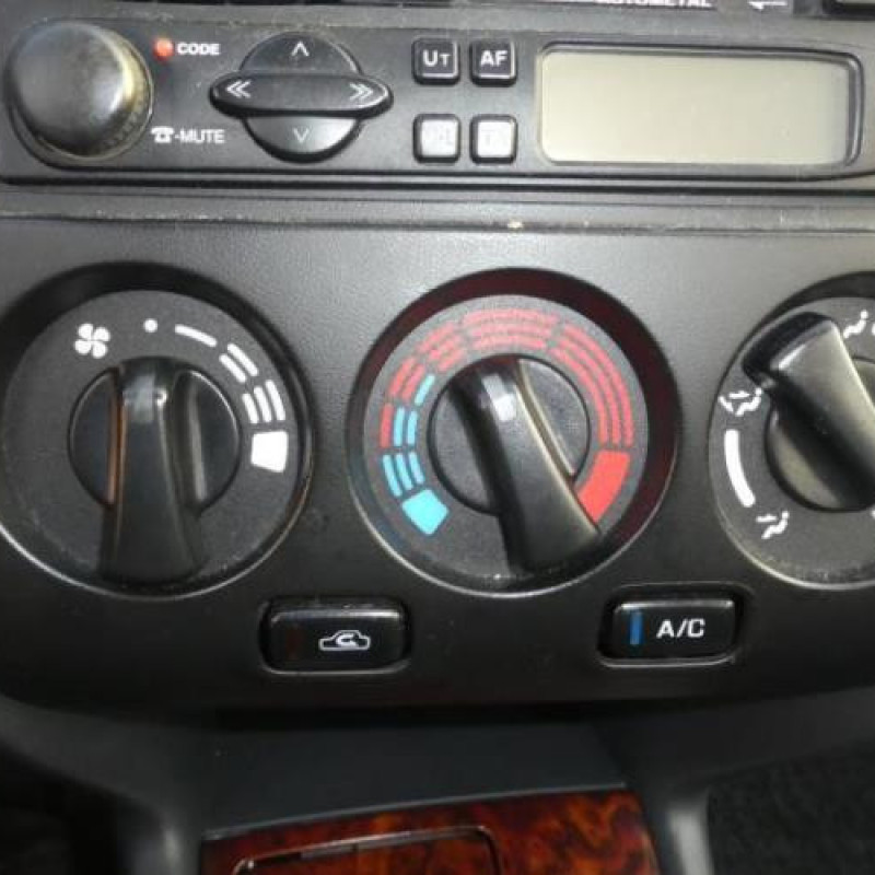 Capot NISSAN PRIMERA 2 Photo n°13