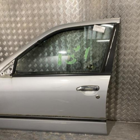 Porte avant gauche NISSAN PRIMERA 2 Photo n°1
