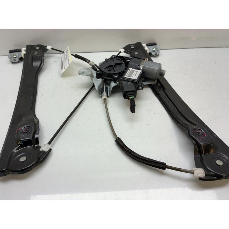 Leve vitre electrique avant gauche CHEVROLET CRUZE Photo n°2