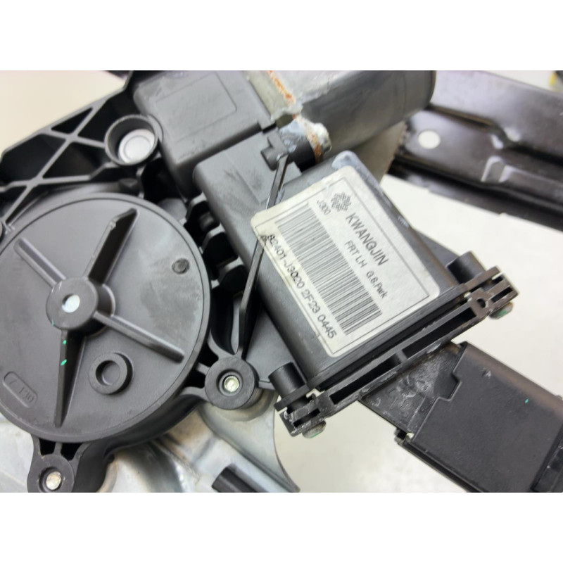 Leve vitre electrique avant gauche CHEVROLET CRUZE Photo n°6