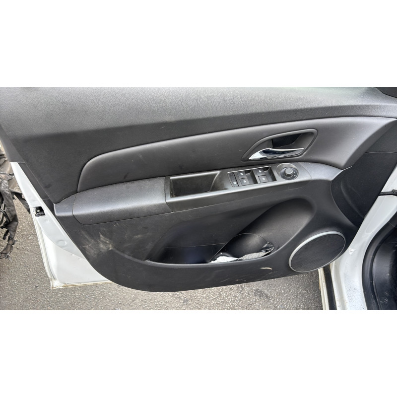 Leve vitre electrique avant droit CHEVROLET CRUZE Photo n°18
