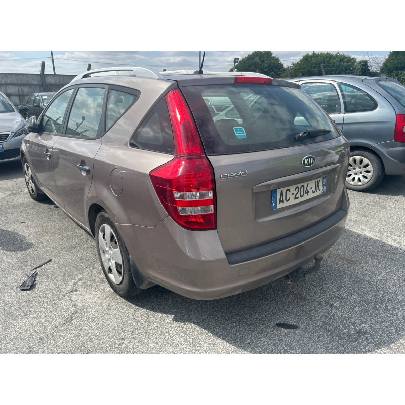 Leve vitre electrique avant droit KIA CEE-D 1 SPORT WAGON Photo n°17