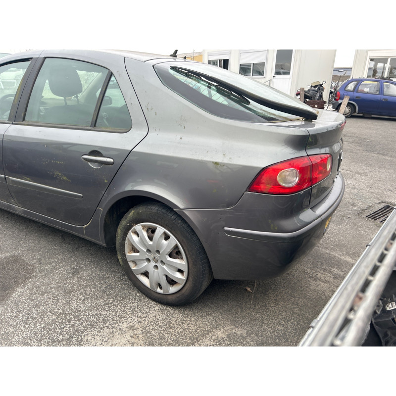 RENAULT LAGUNA 2 PHASE 2 1.9 DCI - 8V TURBO Photo n°11