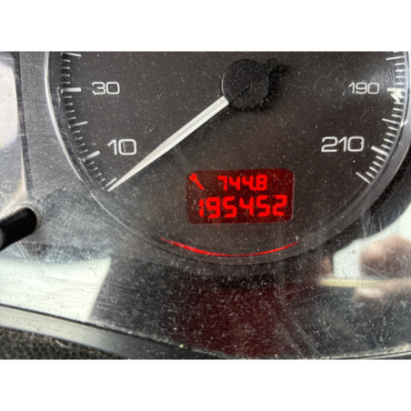PEUGEOT 307 PHASE 2 1.4i - 16V