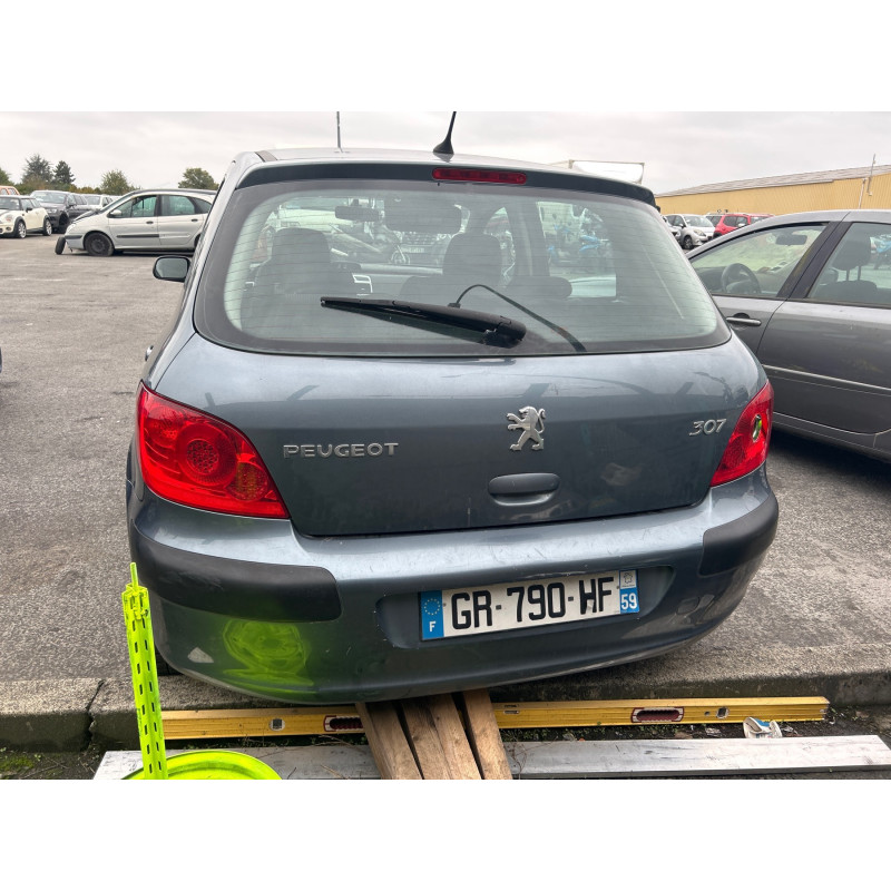 PEUGEOT 307 PHASE 2 1.4i - 16V Photo n°16