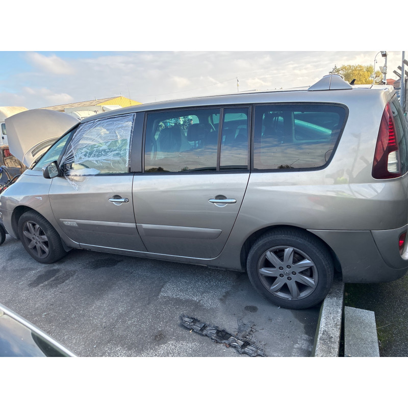 RENAULT GRAND ESPACE 4 PHASE 2 2.0 DCI - 16V TURBO Photo n°5